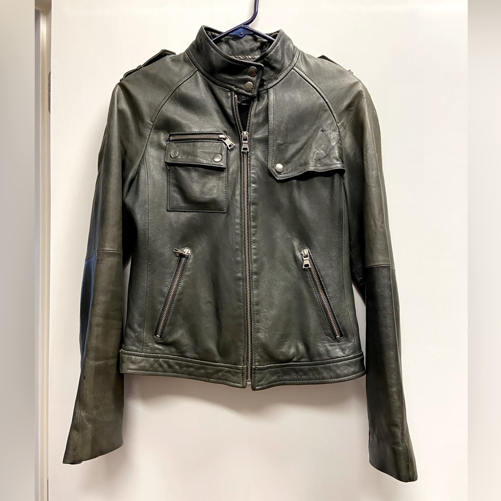 Banana republic genuine leather jacket small